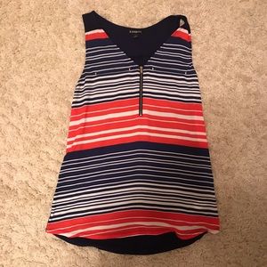 Express shirt size M